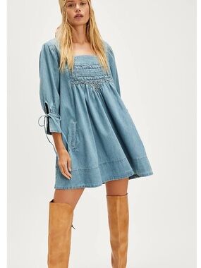 Free People FB Resolve Sonora Denim mini dress cornflower -XS